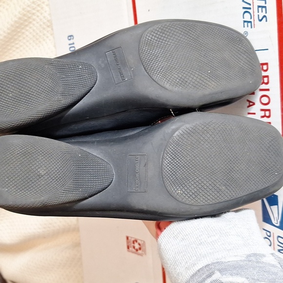 STUDIO WORKS SIZE 8 FLATS BUSINESS CASUAL SHOES - Picture 5 of 7